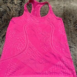 Lululemon Swiftly Tech Racerback
Heathered Jewelled Magenta Size 6